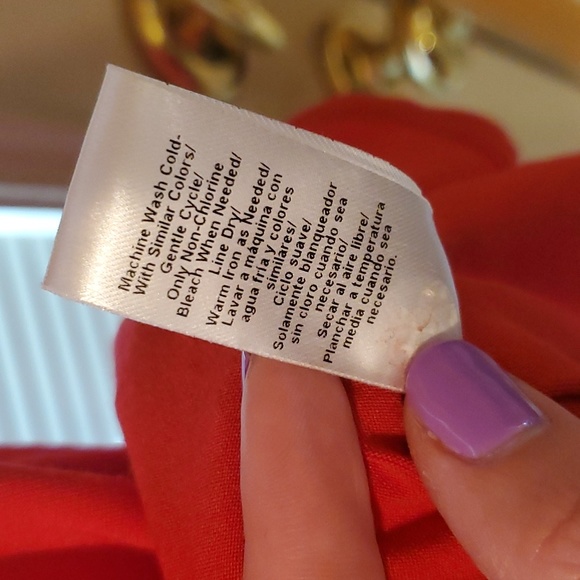 Venus Women's Medium Lace❤️ Red top, sweetheart neckline covered in sheer lace - Picture 7 of 12